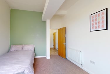 2 bed house, Blenheim Terrace, Woodhouse, Leeds, LS29JG - Image 7