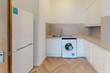 2 bed house, Blenheim Terrace, Woodhouse, Leeds, LS29JG - Image 13
