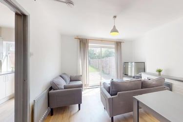4 bed house, Alan Moss Road, City Centre, Loughborough, LE115LY - Image 4