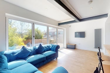 6 bed house, Langdale Avenue, Shelthorpe, Loughborough, LE113RP - Image 1