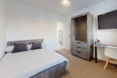6 bed house, Derwent Drive, City Centre, Loughborough, LE113RJ - Image 9
