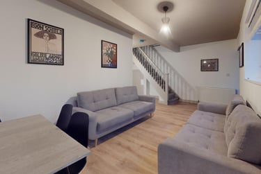 6 bed house, St Bedes Close, Nevilles Cross, Durham, DH14AB - Image 3