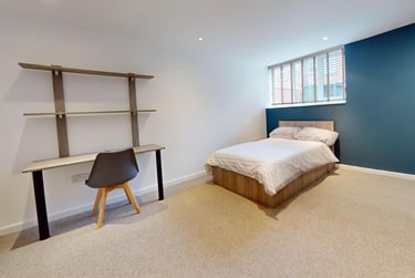 2 bed house, Village Avenue, Burley, Leeds, LS42NX - Image 3