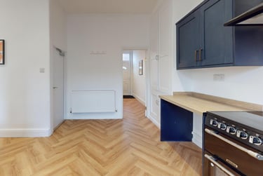 6 bed house, Osborne Street, Bobbers Mill, Nottingham, NG75LY - Image 11