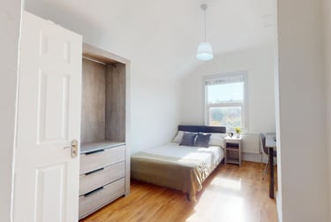 5 bed house, Forest Road, City Centre, Loughborough, LE113NP - Image 5