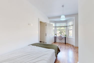 5 bed house, Forest Road, City Centre, Loughborough, LE113NP - Image 9