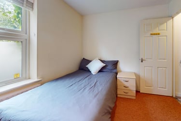 4 bed house, Carlton Close, City Centre, Loughborough, LE115DY - Image 4