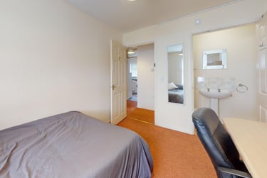 4 bed house, Carlton Close, City Centre, Loughborough, LE115DY - Image 8
