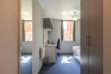 Classic Ensuite - Image 3