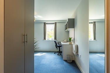 Gold Plus Ensuite - Image 3