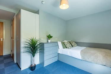 Gold Plus Ensuite - Image 6
