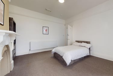 9 bed house, Moorland Avenue, Hyde Park, Leeds, LS61AP - Image 7