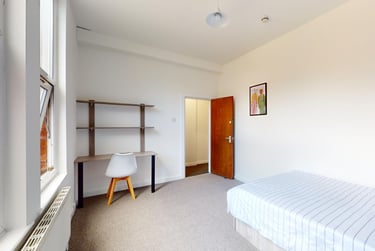 5 bed house, Moorland Avenue, Hyde Park, Leeds, LS61AP - Image 5