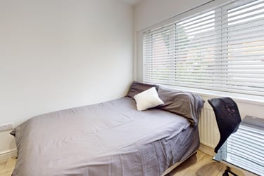 4 bed house, Goods Yard Close, City Centre, Loughborough, LE115EB - Image 6