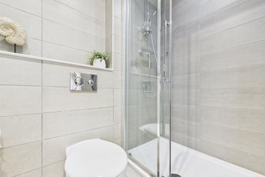 Great at Tribu, Old London Road, City Centre, Kingston, KT26SN - Image 4