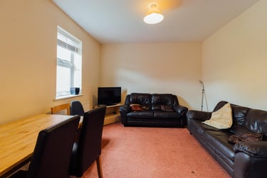 4 bed house, Havelock Street, City Centre, Loughborough, LE115DH - Image 1