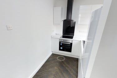 4 bed house, Hastings Street, City Centre, Loughborough, LE115AX - Image 3