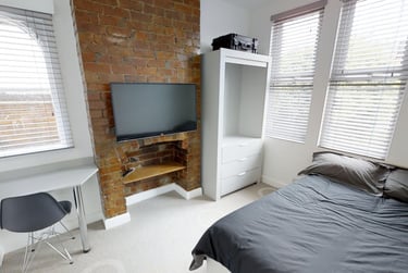 4 bed house, Hastings Street, City Centre, Loughborough, LE115AX - Image 4