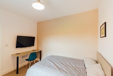 4 bed house, William Street, City Centre, Loughborough, LE113BX - Image 7