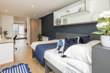 Premium Studio at Innovo House, 60 Devon Street, Low Hill, Liverpool, L38AJ - Image 1