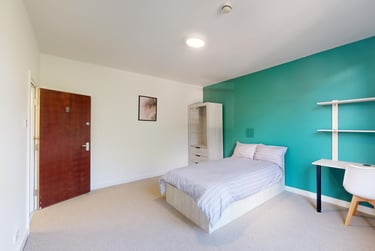 3 bed house, Moorland Avenue, Hyde Park, Leeds, LS61AP - Image 2