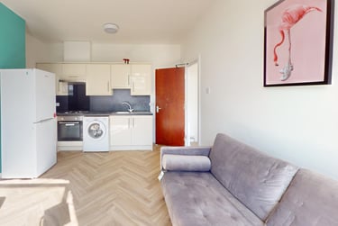 3 bed house, Moorland Avenue, Hyde Park, Leeds, LS61AP - Image 4