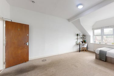 5 bed house, Regent Park Avenue, Rampart Road, Leeds, LS62AU - Image 7