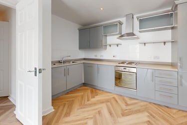 2 bed house, St Ann's Place, Kirkstall, Leeds, LS53LF - Image 15