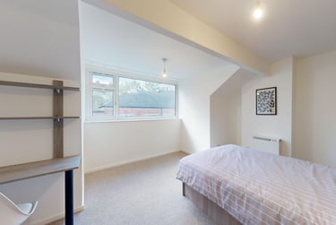3 bed house, The Village Street, Burley, Leeds, LS42PR - Image 7