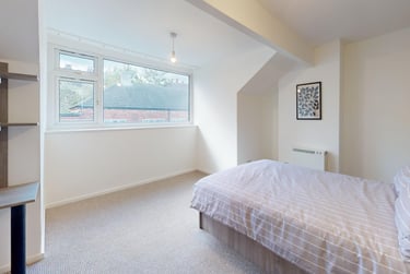3 bed house, The Village Street, Burley, Leeds, LS42PR - Image 12