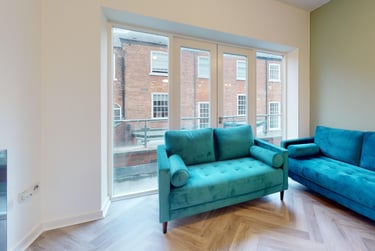 4 bed house, Yalta Court, Woodhouse, Leeds, LS29AG - Image 9
