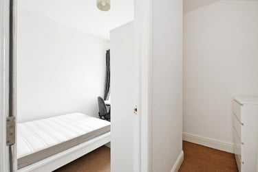 6 bed house, Cowlishaw Road, Sharrowvale, Sheffield, S118XE - Image 4
