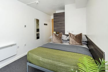 Premium Ensuite - Image 5
