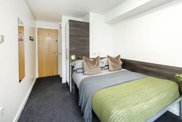 Premium Ensuite - Image 1