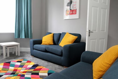 4 bed house, College Avenue, Highfields, Leicester, LE20JF - Image 1