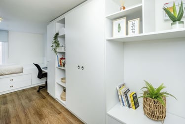 Studio Plus Fourth Floor - Image 2