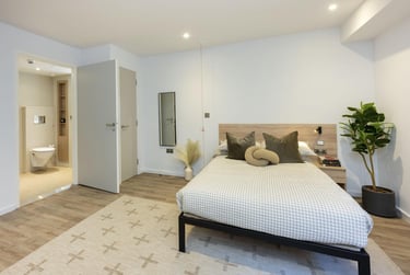 Superior Adaptable Studio Floors 1-5 at The Fabric Works, 4 Leylands Road, Hyde Park, Leeds, LS27FF - Image 1