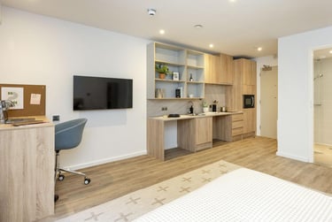 Superior Adaptable Studio Floors 1-5 at The Fabric Works, 4 Leylands Road, Hyde Park, Leeds, LS27FF - Image 4