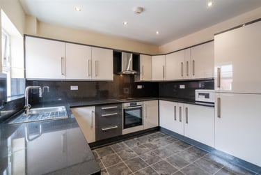6 bed house, Gell Street, Devonshire Green, Sheffield, S37QW - Image 6
