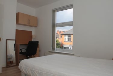 2 bed house, Queens Road, Clarendon Park, Leicester, LE23FS - Image 6