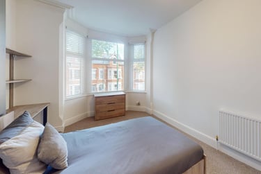 6 bed house, Lenton Boulevard, Lenton, Nottingham, NG72EN - Image 3