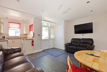 5 bed house, Edmund Road, Heeley, Sheffield, S24EH - Image 1