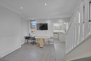 3 bed house, Ecclesall Road, Ecclesall, Ecclesall, Sheffield, S118TD - Image 2