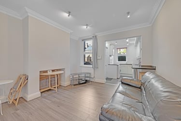 4 bed house, Queens Road, Highfield, Heeley, Sheffield, S24DH - Image 3