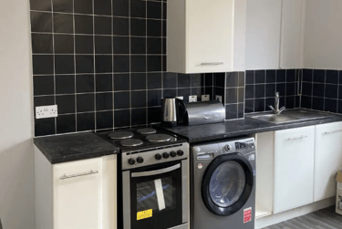 2 bed house, Myrtle Road, Highfields, Leicester, LE21FX - Image 1
