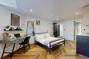 1 bed house, Thurloe Street, Victoria Park, Manchester, M145SG - Image 1
