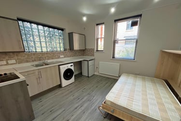 1 bed house, Matilda Street, Heeley, Sheffield, S14QF - Image 7