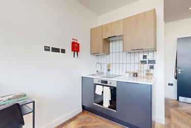 1 bed house, Thurloe Street, Victoria Park, Manchester, M145SG - Image 3