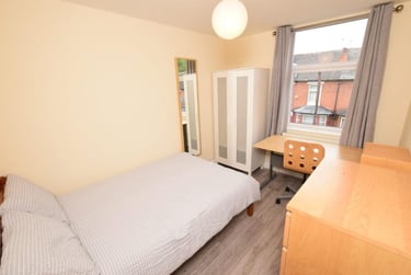 5 bed house, Rothesay Avenue, Radford, Nottingham, NG71PU - Image 5