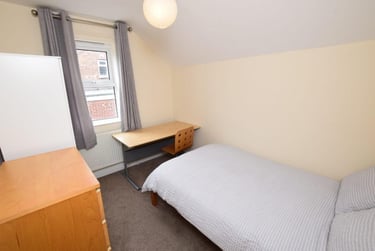 5 bed house, Rothesay Avenue, Radford, Nottingham, NG71PU - Image 8